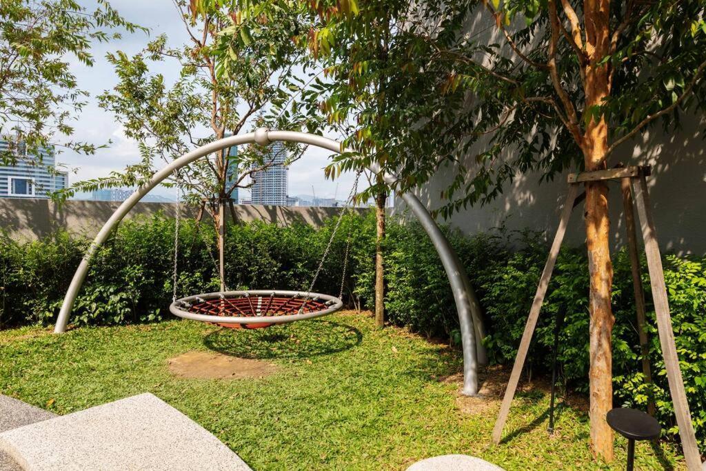 Butterfly 1br Scarletz Klcc Pool Gym Pangsapuri Kuala Lumpur